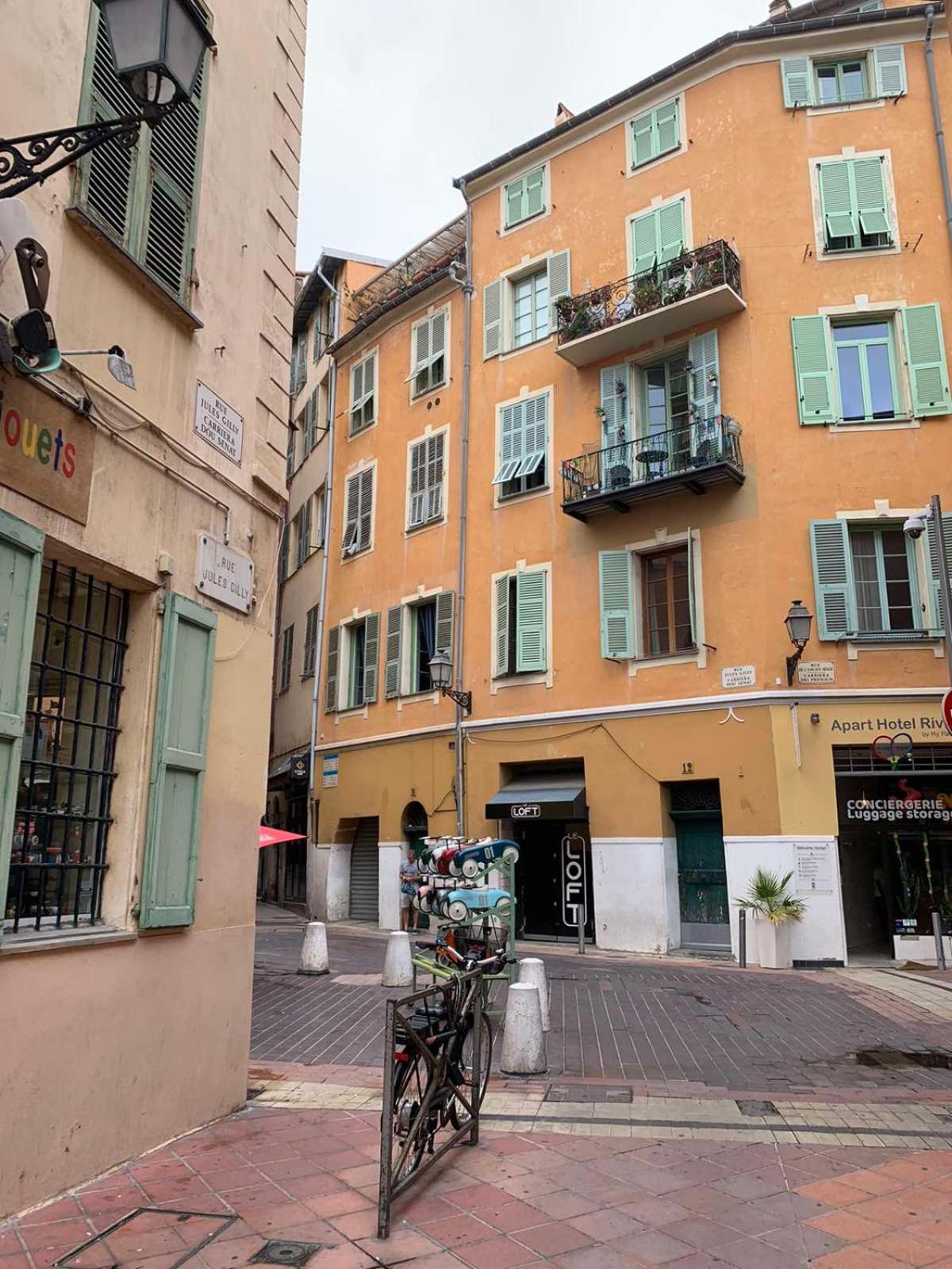 Apartment 33 On The Old Historic Senate Square Nice Exteriér fotografie