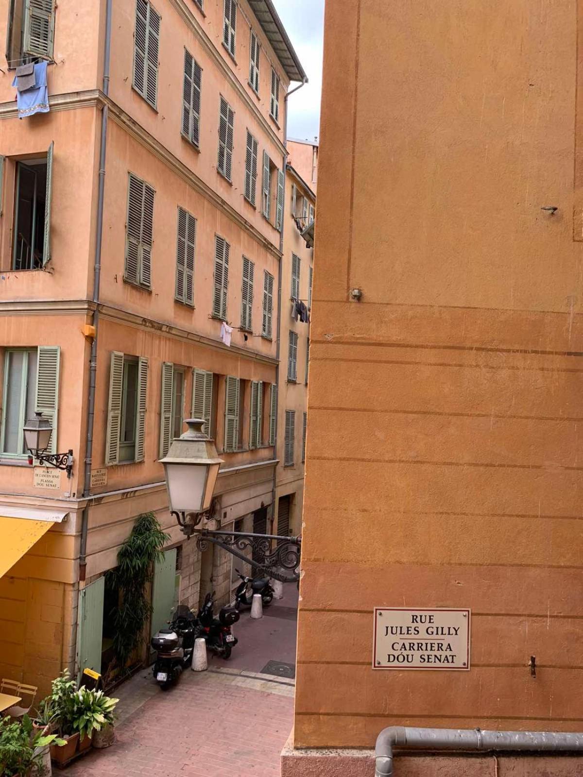 Apartment 33 On The Old Historic Senate Square Nice Exteriér fotografie